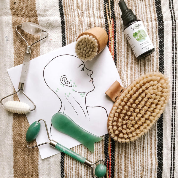 Benefits of facial rolling and gua sha (gentle lymphatic drainage)