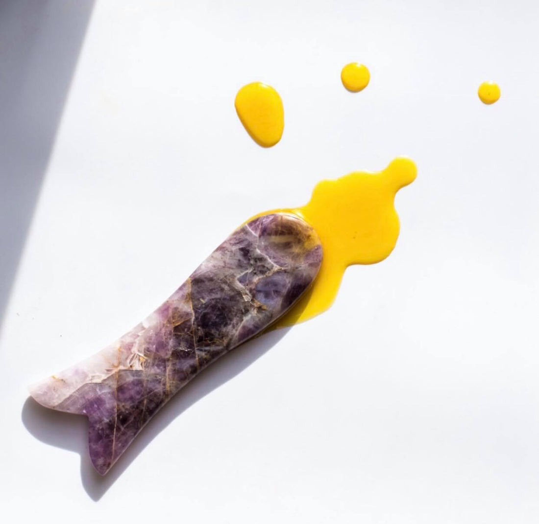 Amethyst gua sha face sculptor